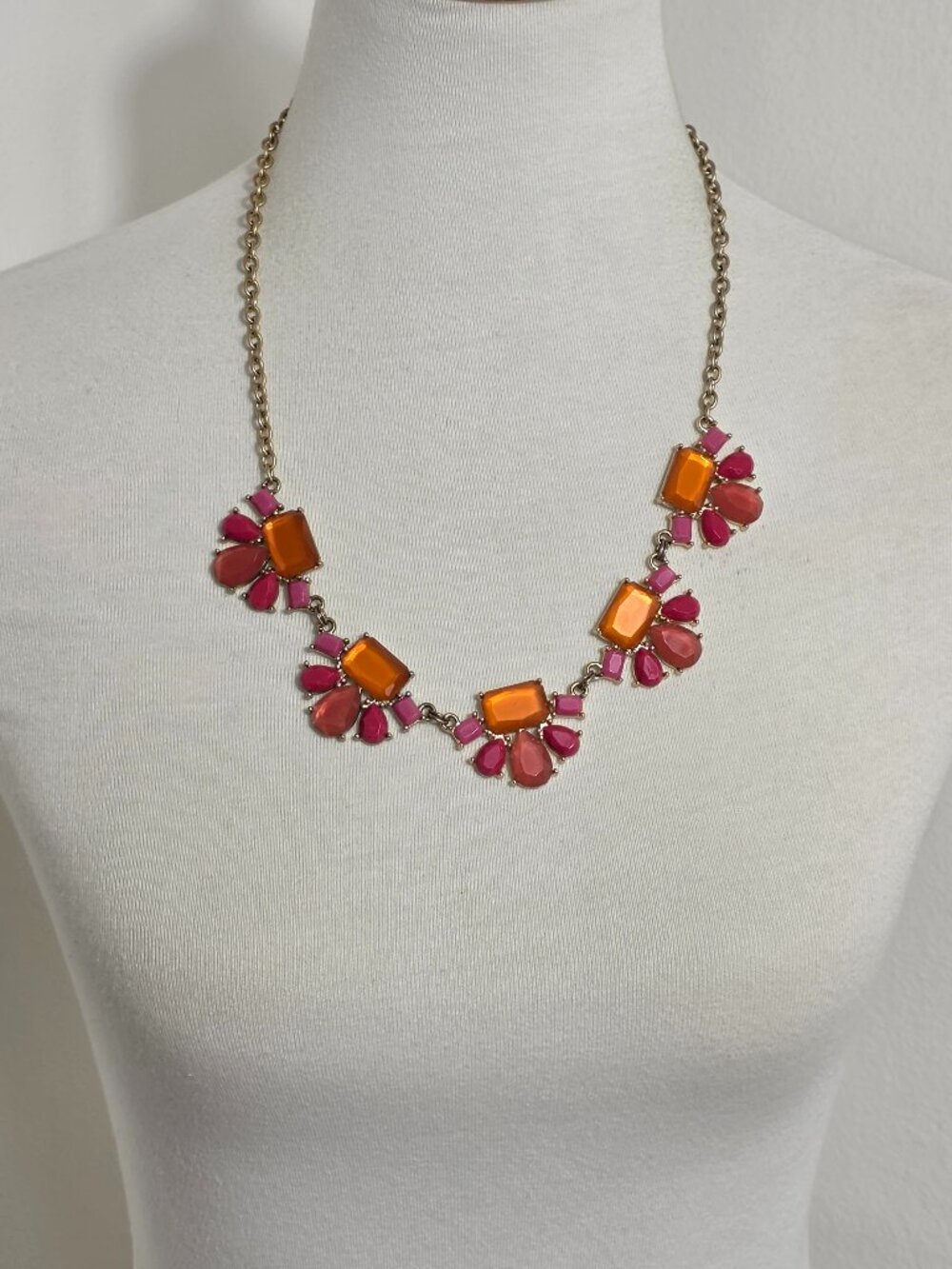 Premier Designs Garen Party Bib Necklace Gold-Tone Orange & Pink Stones/Crystals